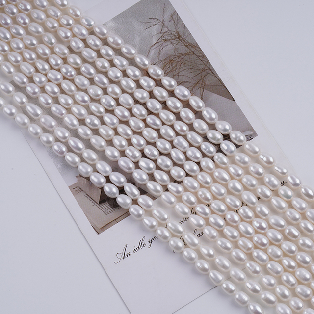 6-7mm High Quality Natural White Rice Pearl Strand for Necklace