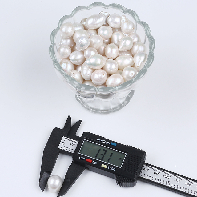 13-14mm Big Size Edison Pearl with Tail for Fashion Pendant And Earrings