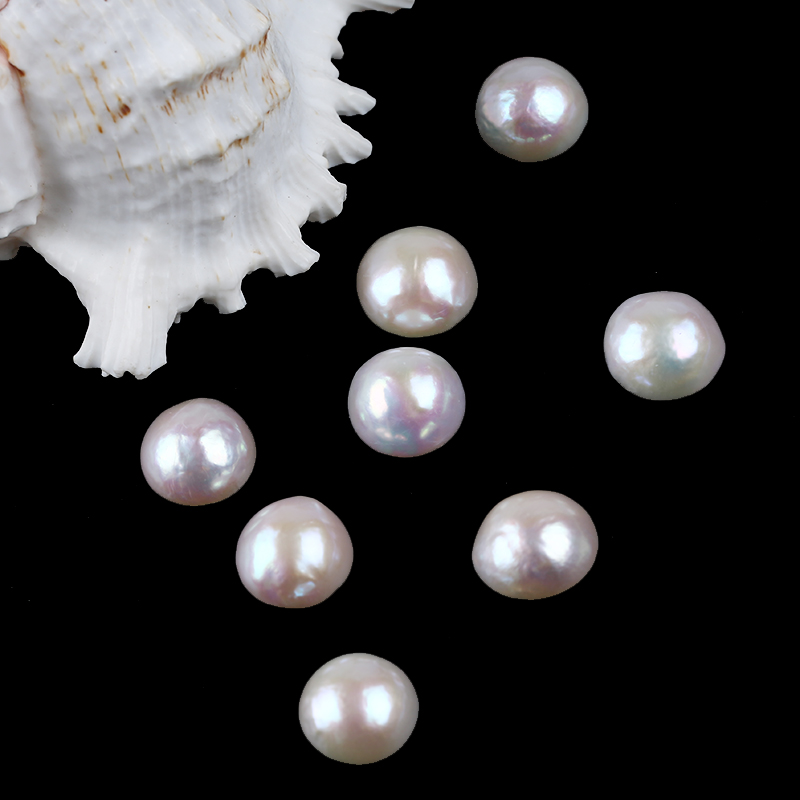 white color sea water mabe pearl