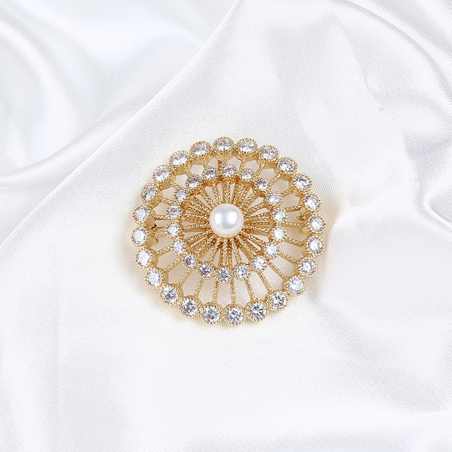 Copper Plating Real Gold with Pearl Bead for CZ Brooch