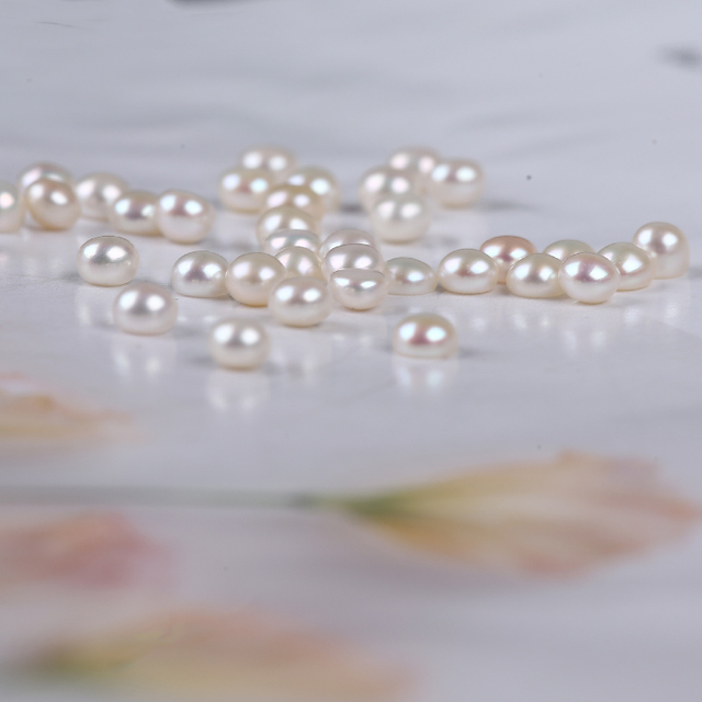 China Pearl Supply 3-3.5mm No Hole Freshwater Button Pearl