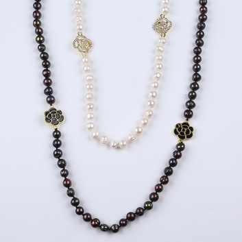 Classic White And Black Long Pearl Sweater Necklace