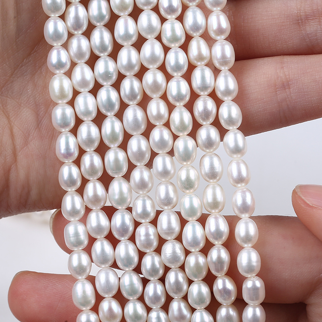 5-6mm High Quality Strong Light Rice Pearl Strand for Jewelry
