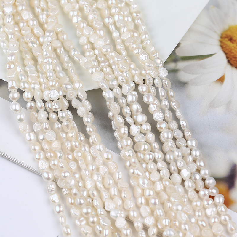Factory Wholesale 4-5mm White Freshwater Baroque Pearl for Necklace