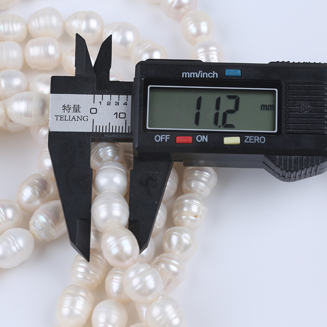 Zhuji Pearl Wholesale 12-13mm Big Size Rice Pearl for Necklace