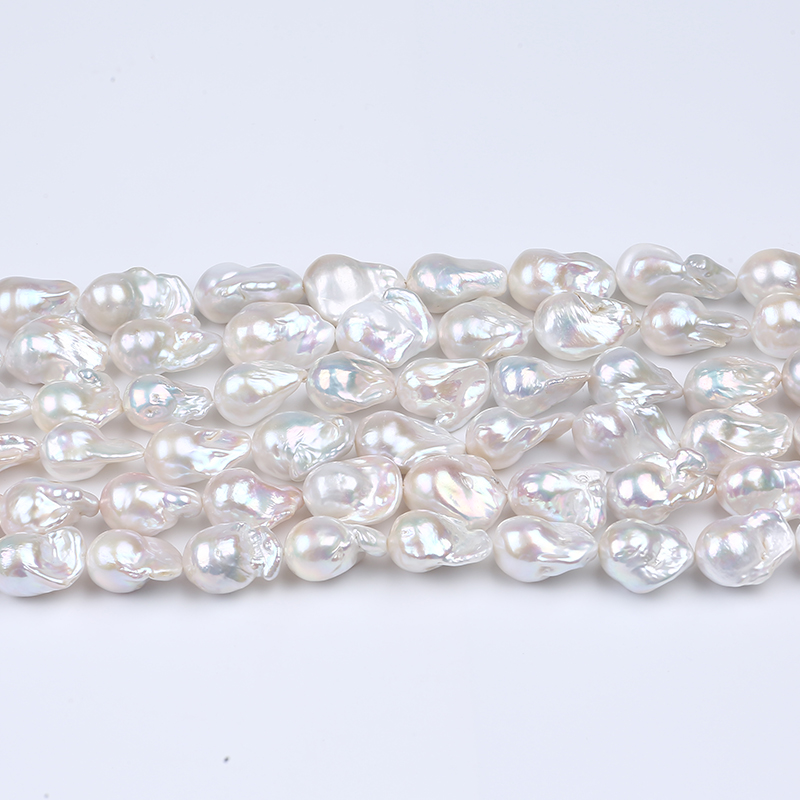 White Color Baroque Pearl String Irregular Shape for Choker