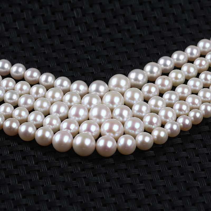 round pearl for necklace